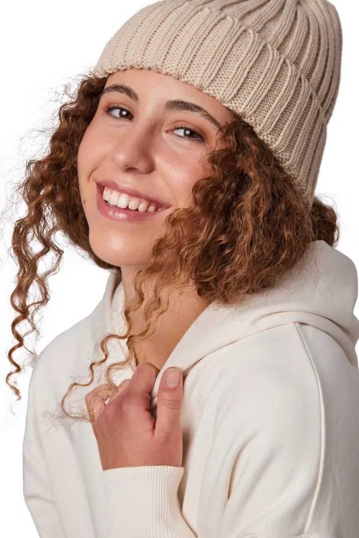 Bonnet à double côte et revers 9
