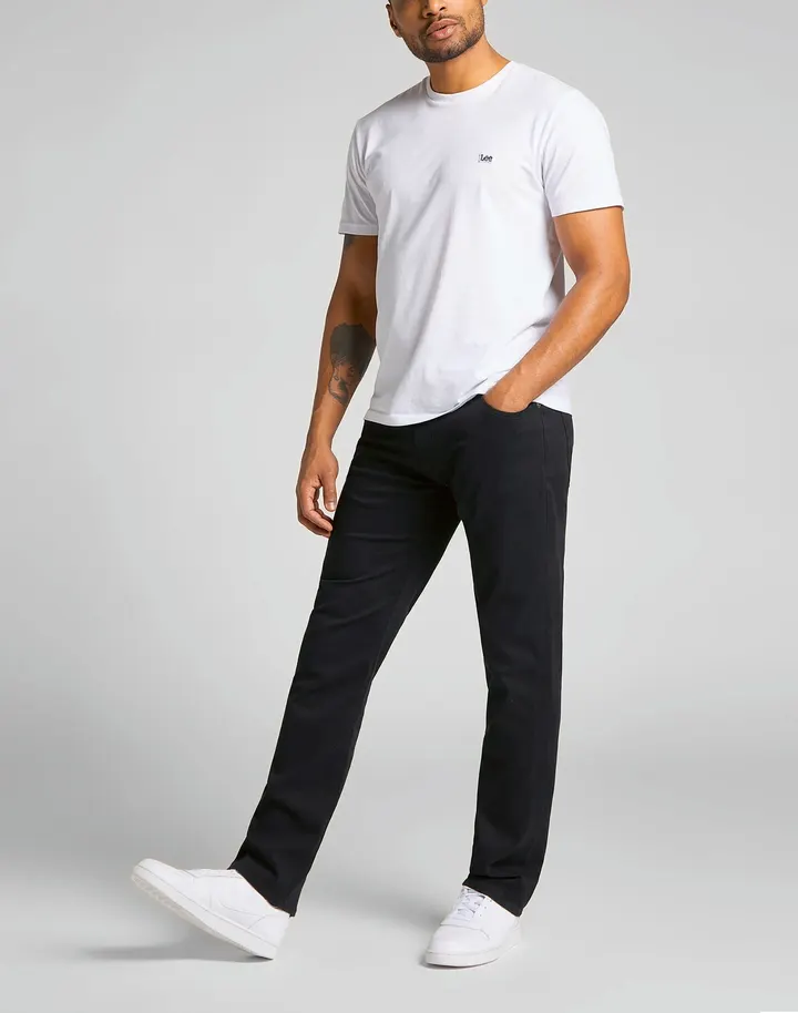 Extreme Motion Straight Fit Jeans 3