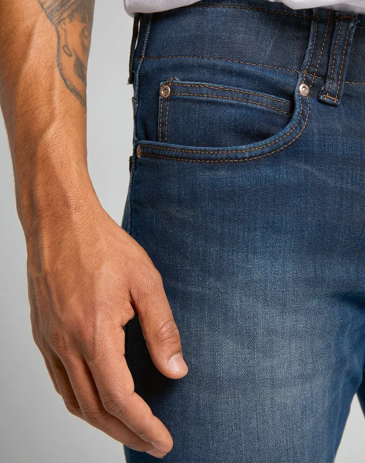 Extreme Motion Slim Fit Jeans 17