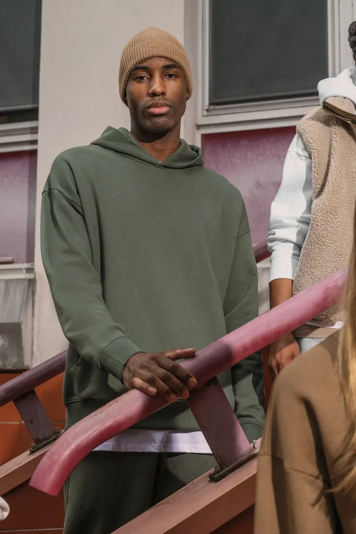 Umweltfreundliches Oversize Unisex-Kapuzensweatshirt 12
