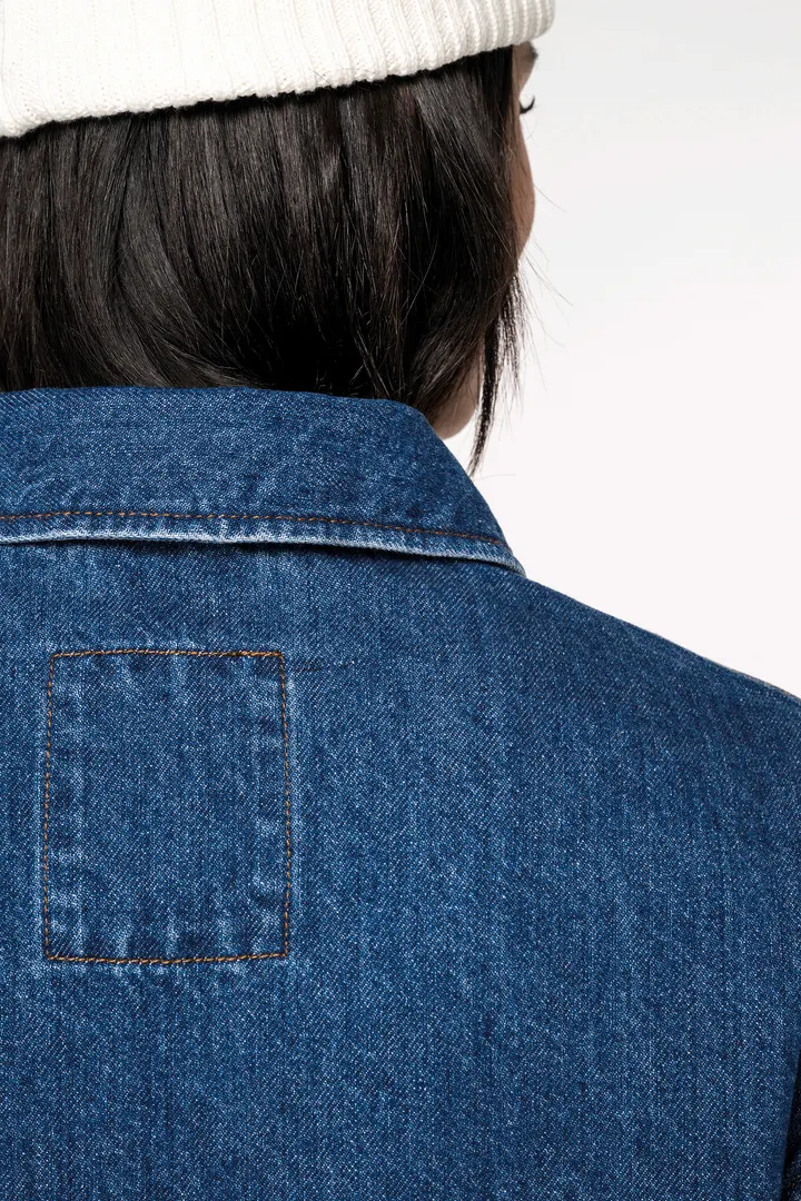Umweltfreundliche Unisex-Jeansjacke mit überschnittenen Schultern 4