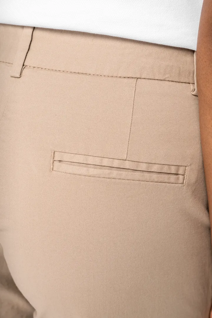 Umweltfreundliche Chino-Bermuda-Shorts für Damen 6