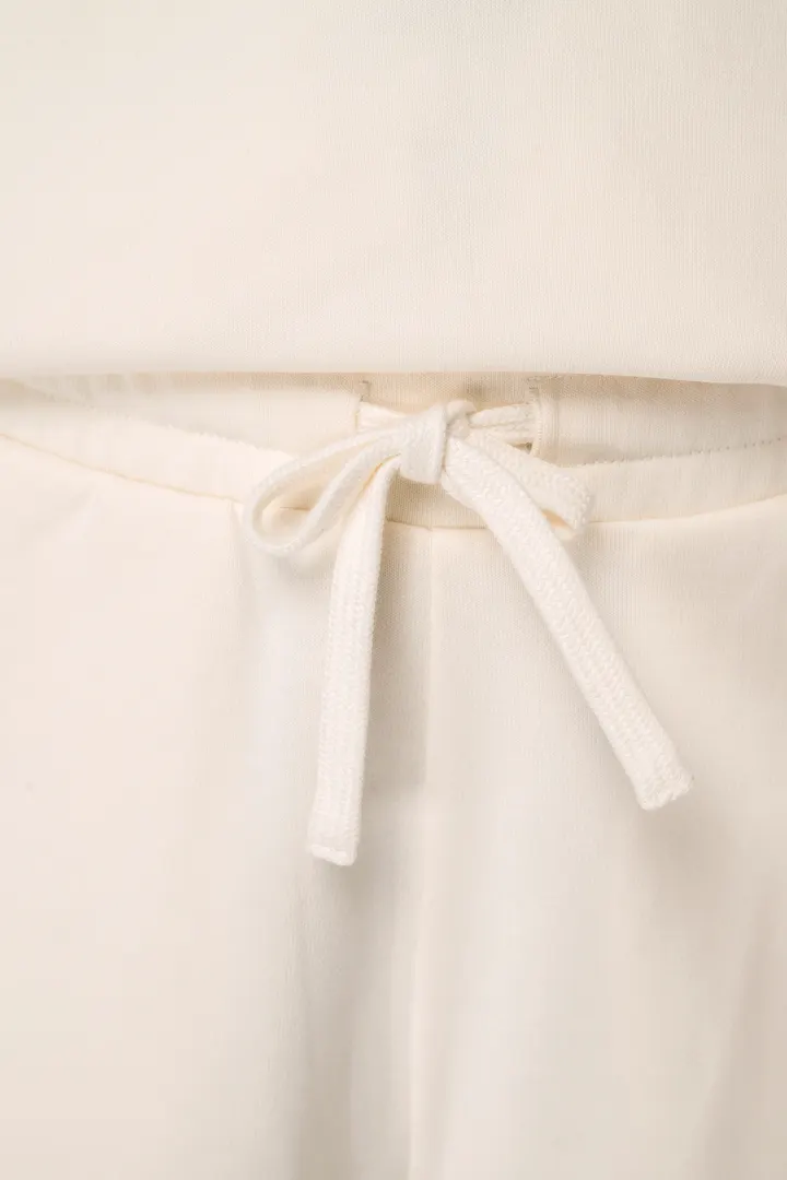 Umweltfreundliche Damenshorts aus French Terry 4