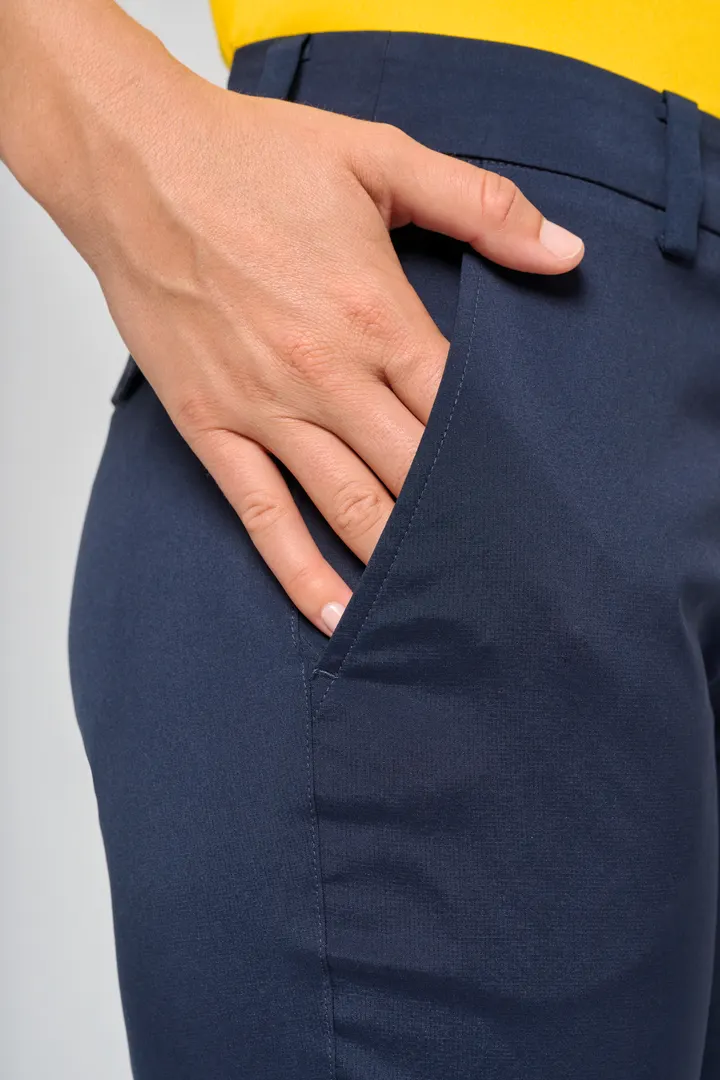 Damenhose 18