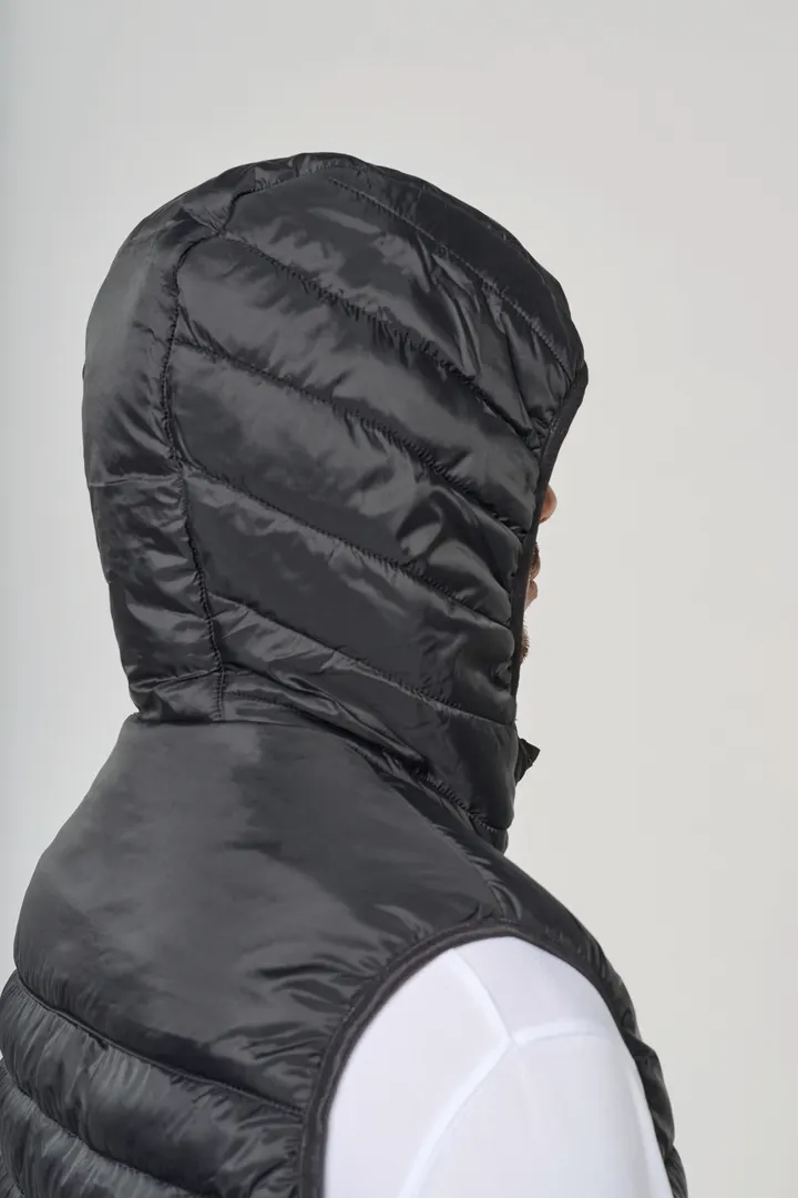 Bodywarmer à capuche 23
