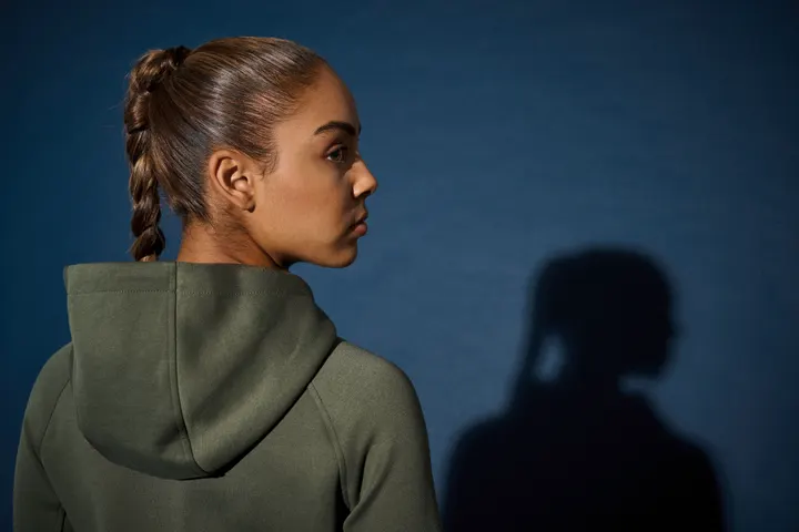 Damen-Funktions- performance Kapuzenjacke 19