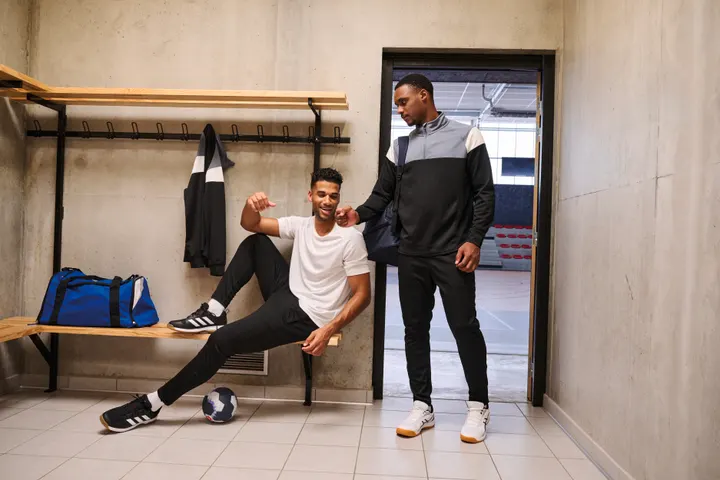 Unisex-Trainingshose 16