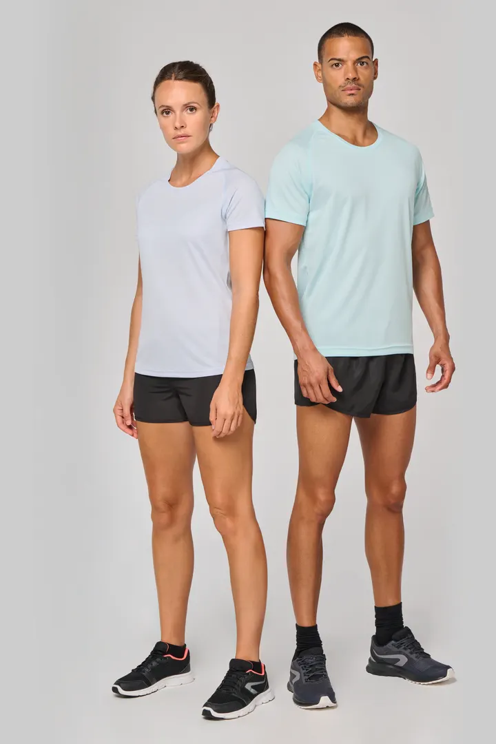 Herren-Sportshirt aus Recyclingmaterial mit Rundhalsausschnitt 36
