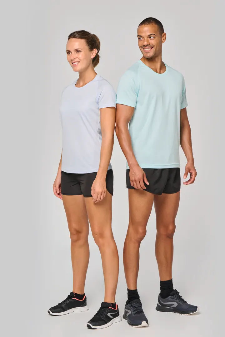 Herren-Sportshirt aus Recyclingmaterial mit Rundhalsausschnitt 37