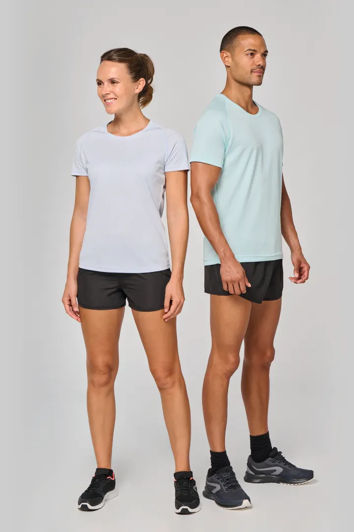 Herren-Sportshirt aus Recyclingmaterial mit Rundhalsausschnitt 38