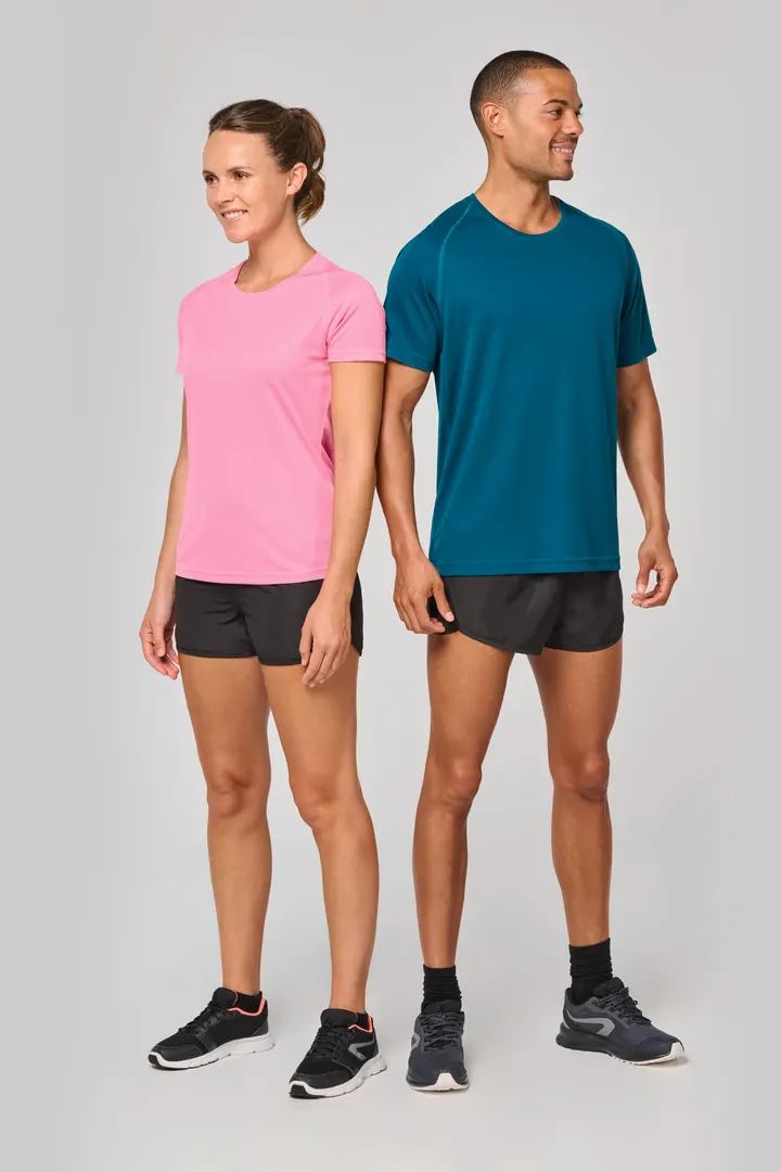 Herren-Sportshirt aus Recyclingmaterial mit Rundhalsausschnitt 39