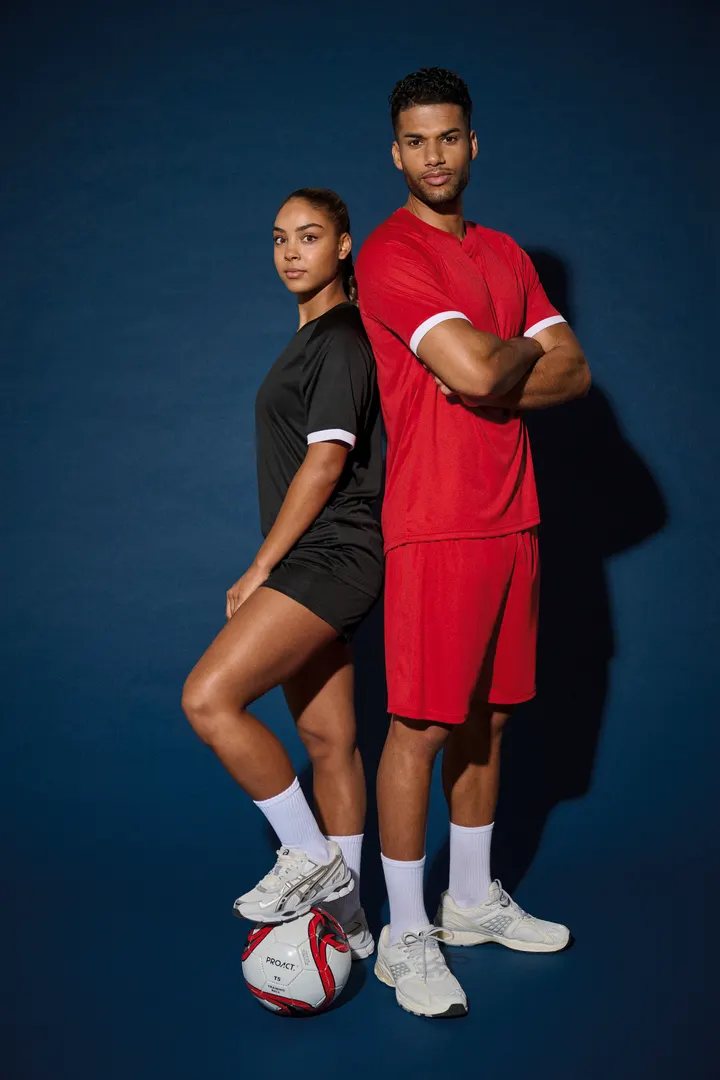 Unisex-Multisporttrikot aus Polyester 21
