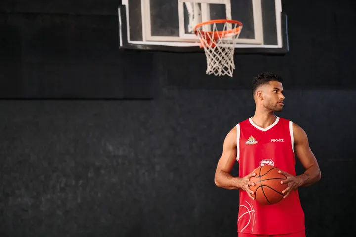 Herren Basketball Trikot 37