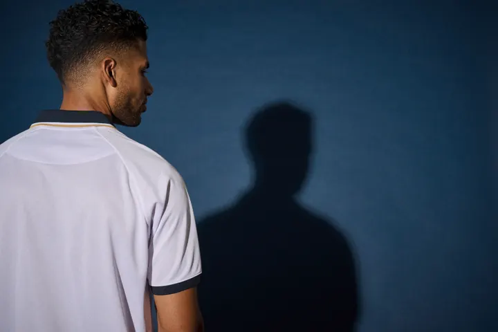 Unisex-Lifestyle-Trikot mit Polokragen 24