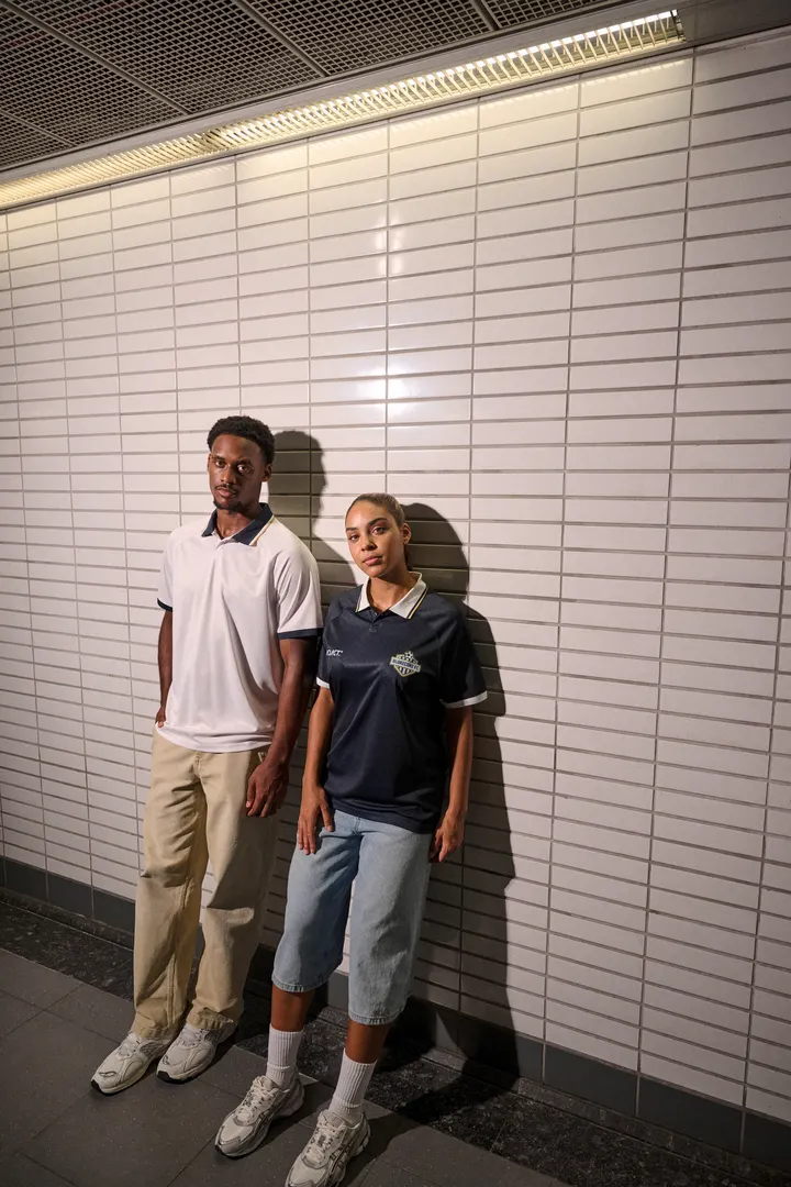 Unisex-Lifestyle-Trikot mit Polokragen 26