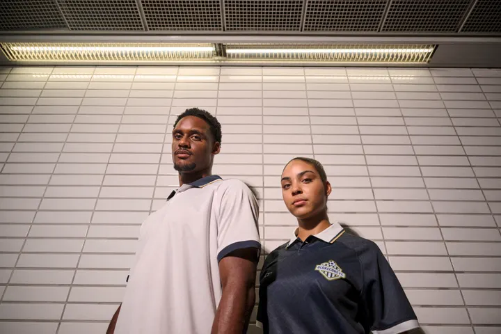 Unisex-Lifestyle-Trikot mit Polokragen 27