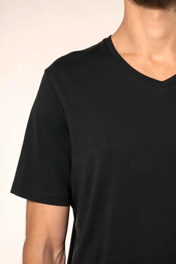 Supima® Herren-T-Shirt mit V-Ausschnitt und kurzen Ärmeln 8