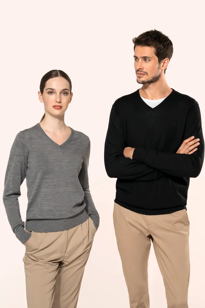 Merino-Herrenpullover mit V-Ausschnitt 11