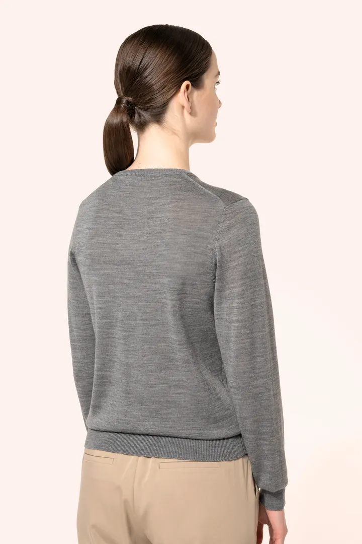 Pull Mérinos col V femme 10