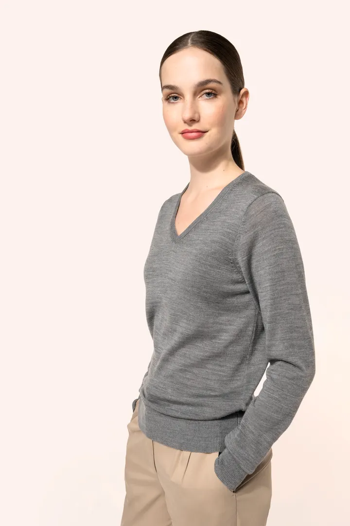 Pull Mérinos col V femme 9