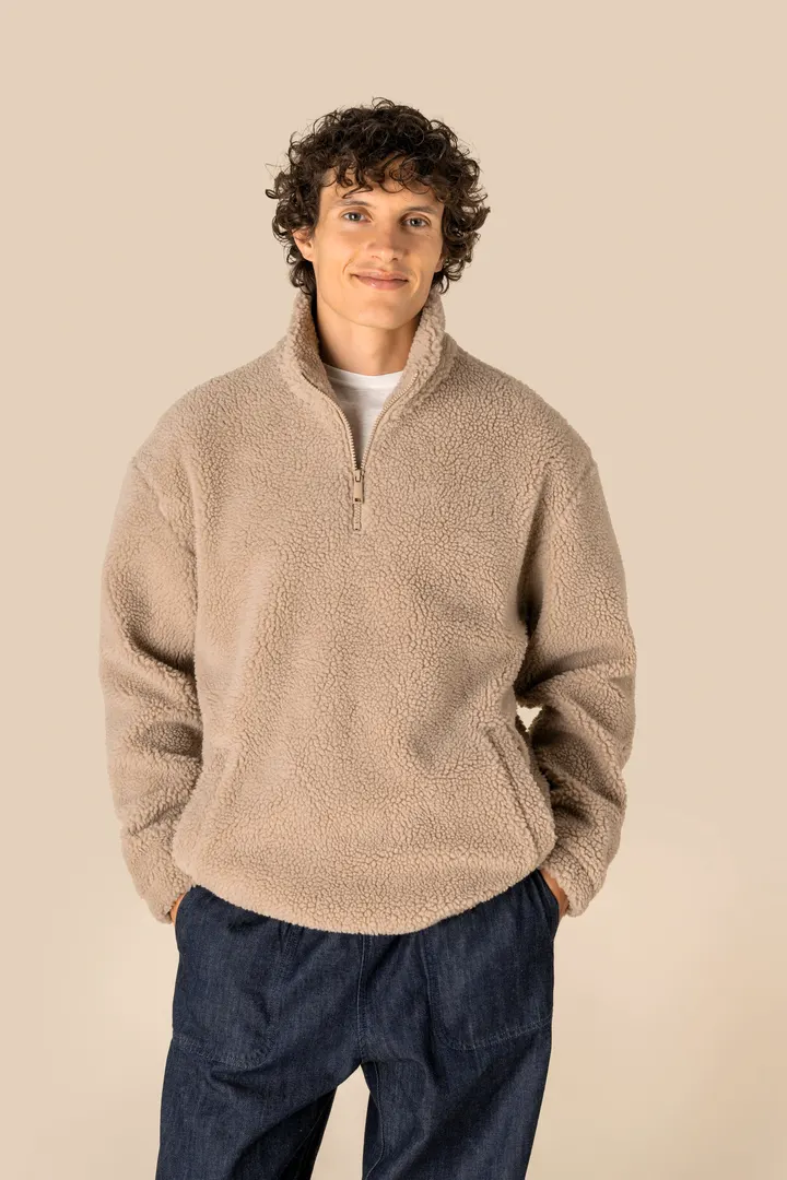 Unisex-Sweatshirt mit 1/4-Reißverschluss und überschnittenen Schultern aus Sherpa-Material 8