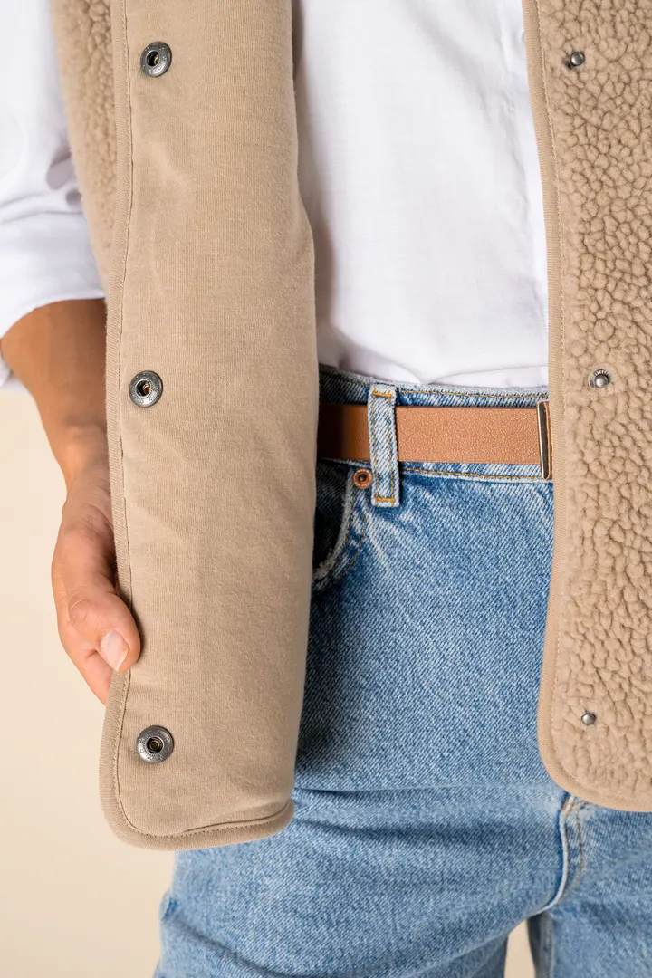 Ärmellose Sherpa-Jacke für Damen 9