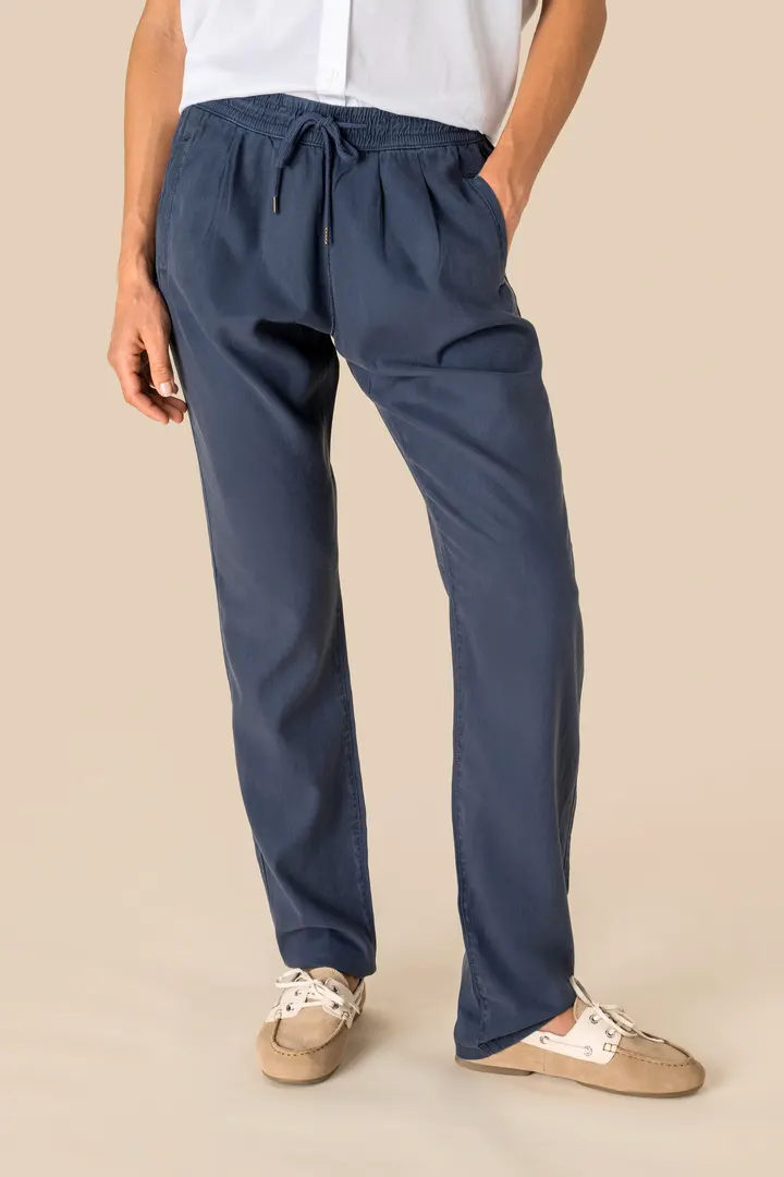 Umweltfreundliche ausgewaschene Damenhose aus Lyocell 3