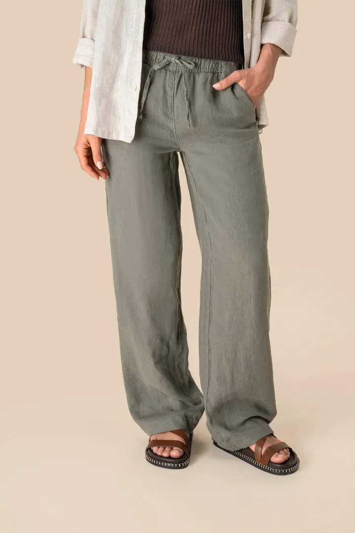 Ausgewaschene Damenhose aus Leinen 2
