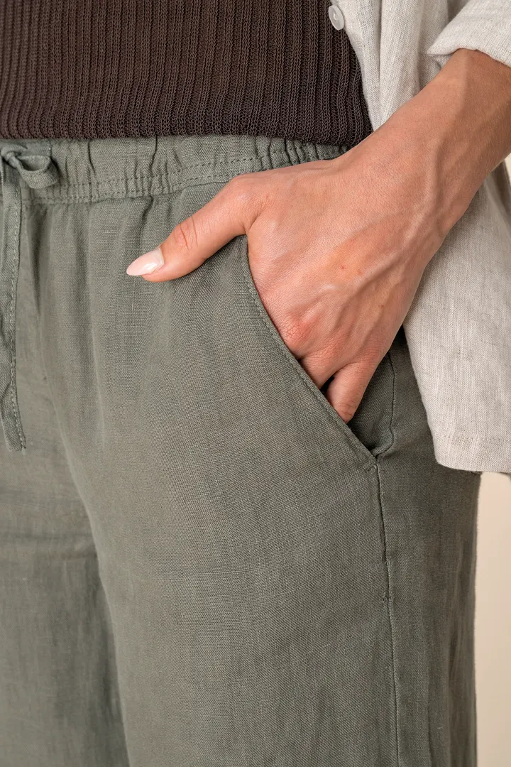 Ausgewaschene Damenhose aus Leinen 4
