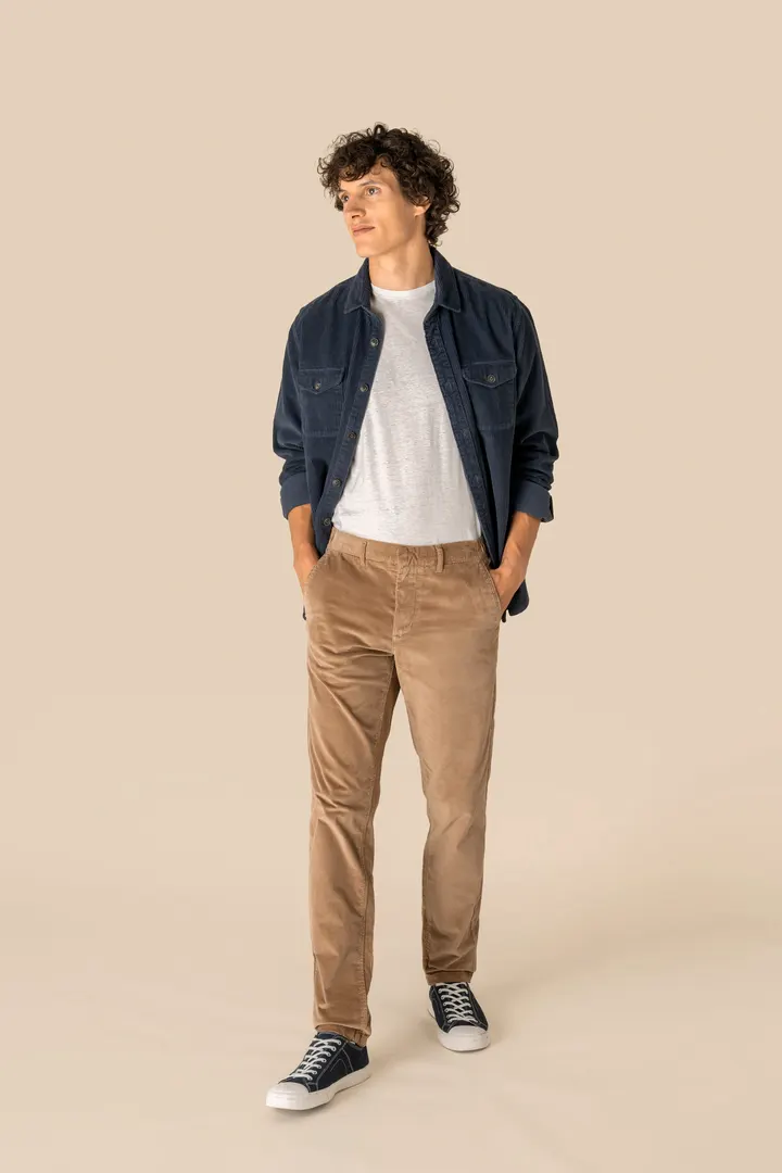 Umweltfreundliche Herren-Hose aus Kord 1