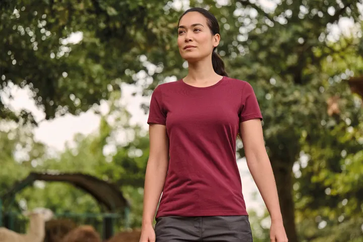 T-Shirt mit antibakterieller Behandlung für Damen 19