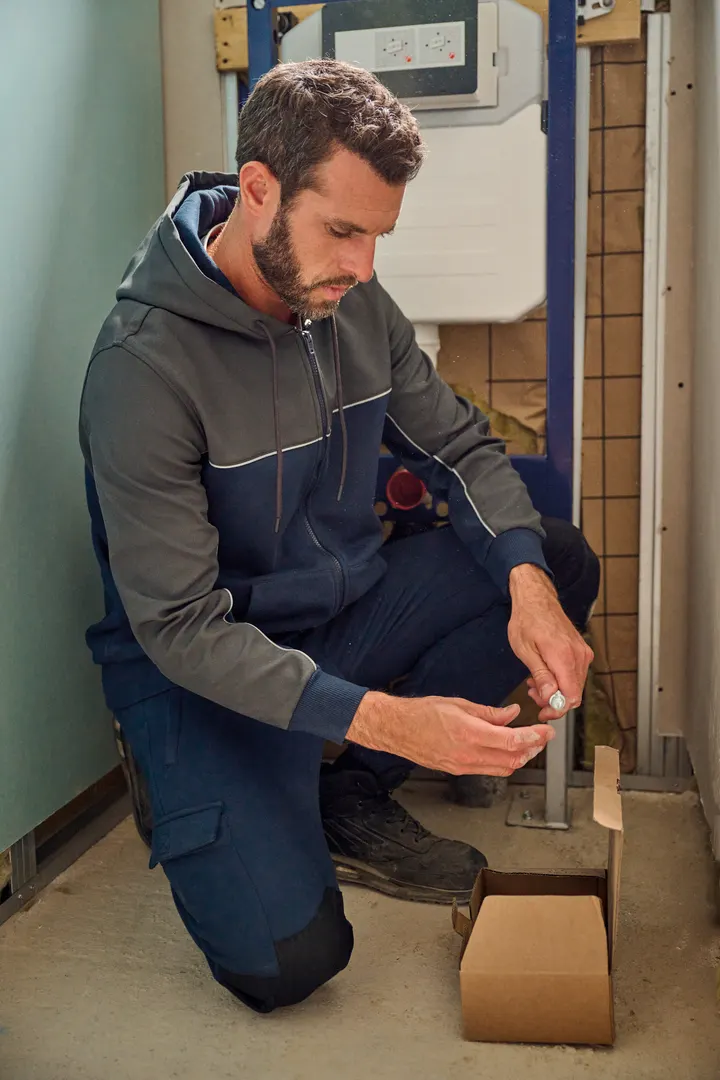 Veste molleton bicolore zippée à capuche écoresponsable unisexe 29