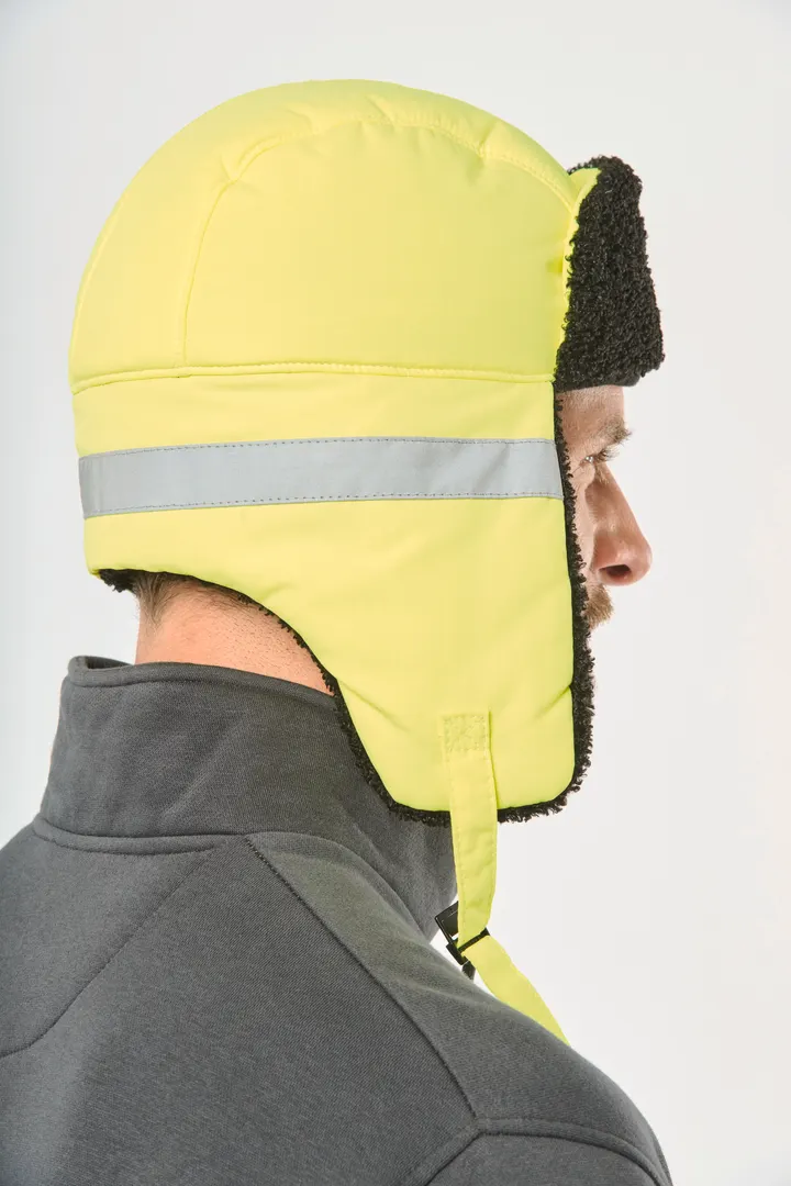 Casquette rembourrée avec rabats pour les oreilles 2