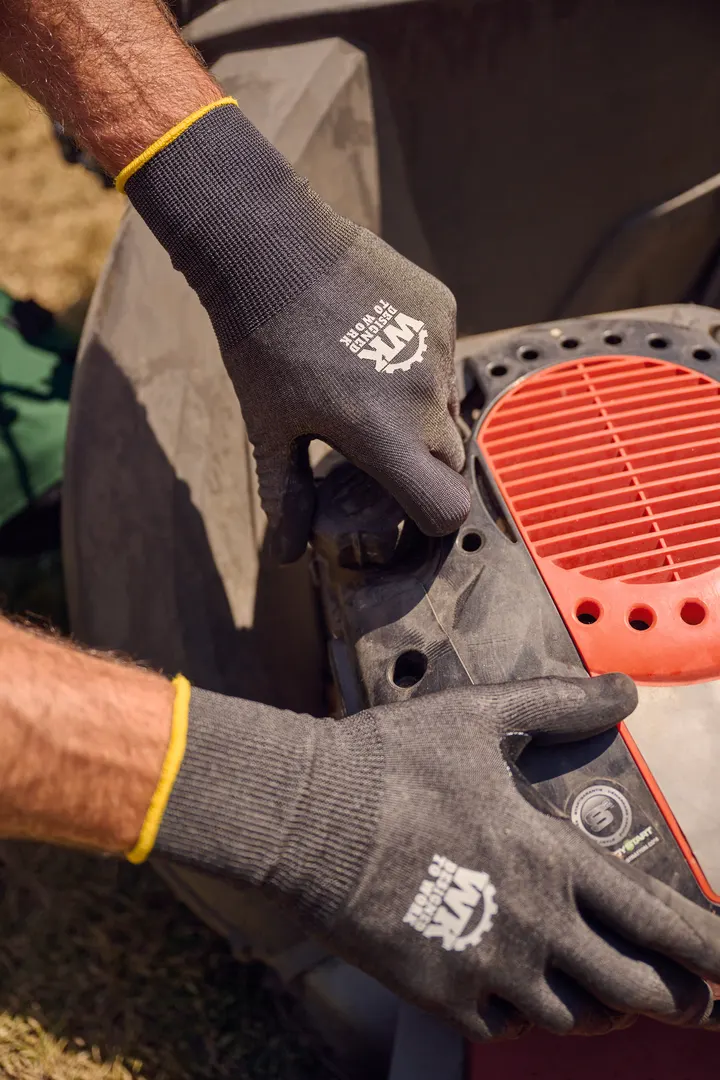 Gants tactiles de protection contre les coupures 6