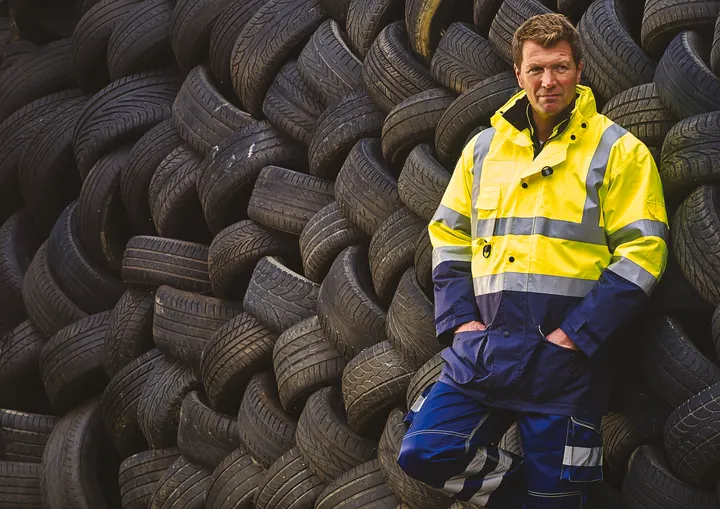 Hi-Vis Multi-Functional 7-in-1 Parka 4